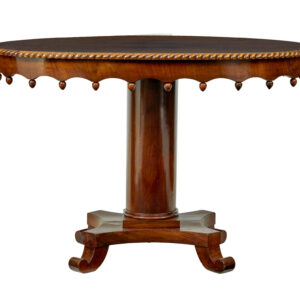 19TH CENTURY FLAME MAHOGANY OVAL SIDE TABLE