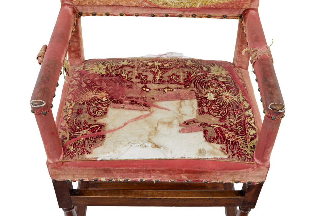 Set of 4 19th Century Walnut Coronation Armchairs — image 5