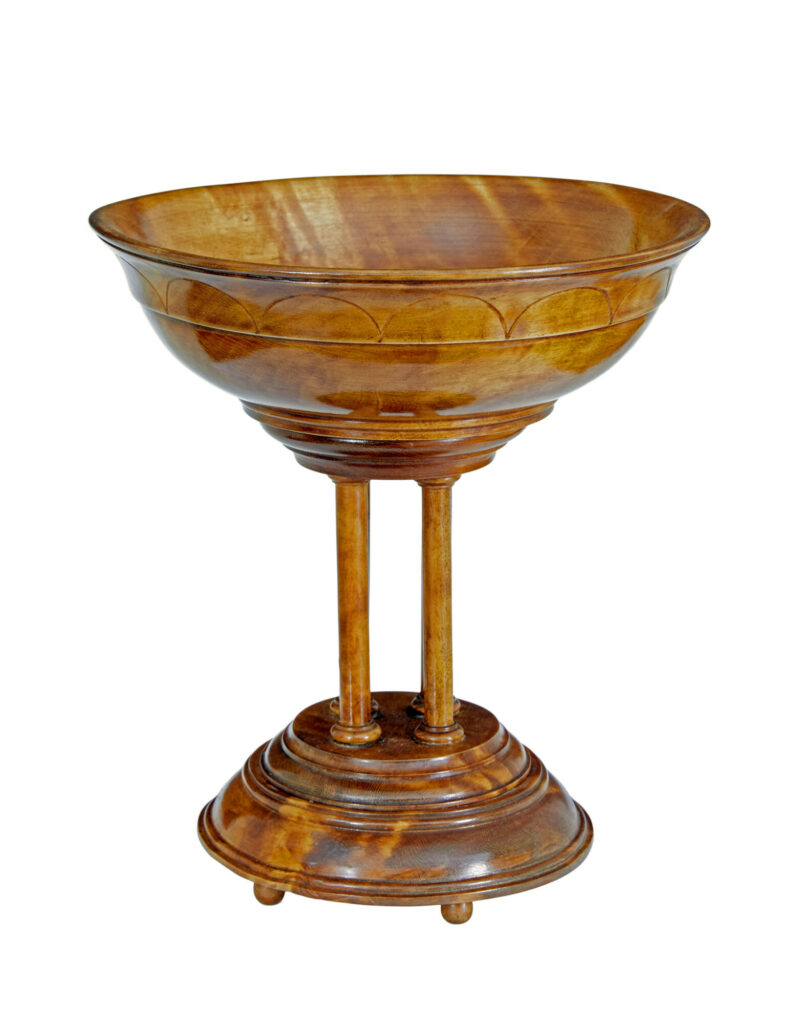 19th Century Italian Carved Walnut Tazza — image 5