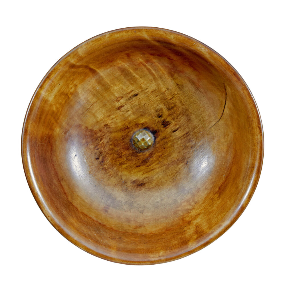 19th Century Italian Carved Walnut Tazza — image 4