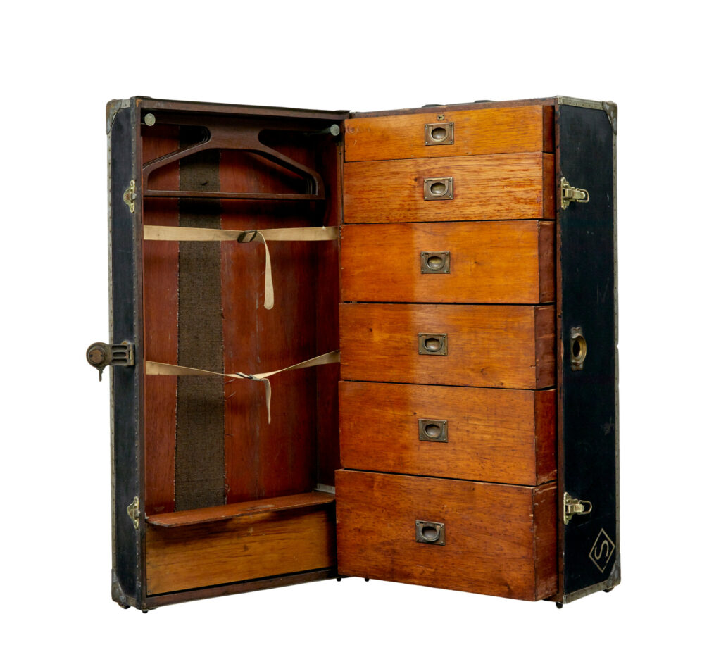Early 20th Century American Steamer Fitted Chest — image 11