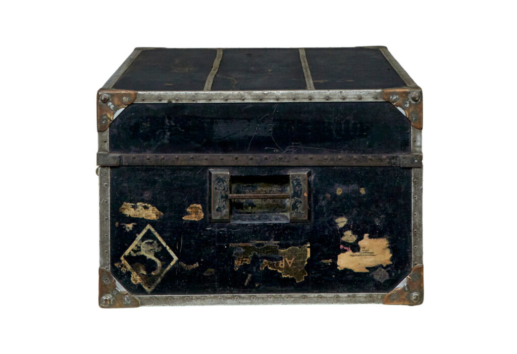 Early 20th Century American Steamer Fitted Chest — image 5
