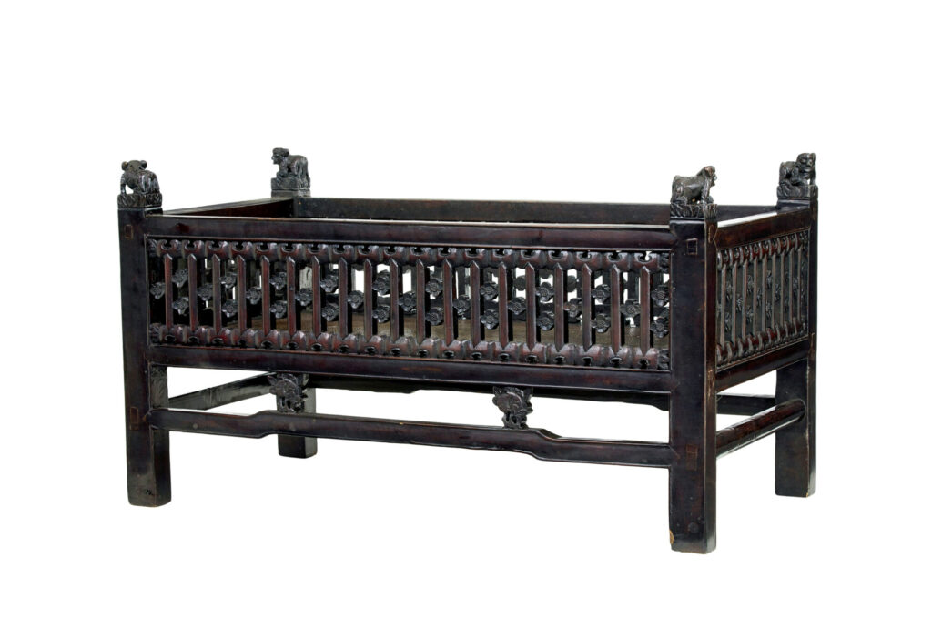 19th Century Chinese Lacquered Childs Bed — image 7
