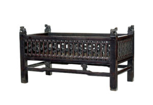 19th Century Chinese Lacquered Childs Bed — thumbnail 7