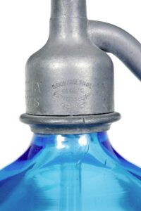 Collection of 4 French Art Deco Etched Glass Soda Syphons — thumbnail 4