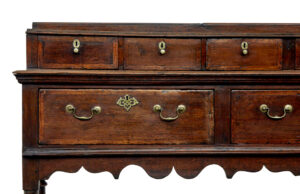 Georgian 18th Century Oak Dresser Base and Spice Drawers — thumbnail 11