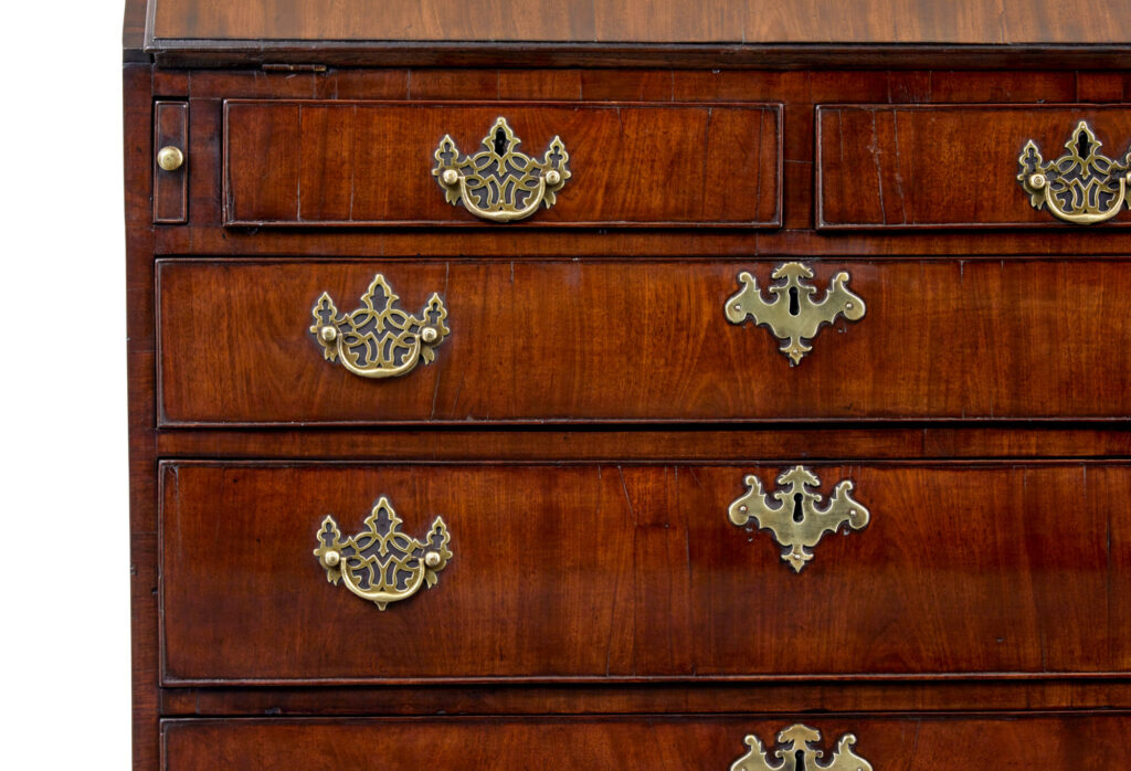 Late 18th Century Georgian Walnut Bureau — image 5