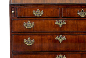 Late 18th Century Georgian Walnut Bureau — thumbnail 5