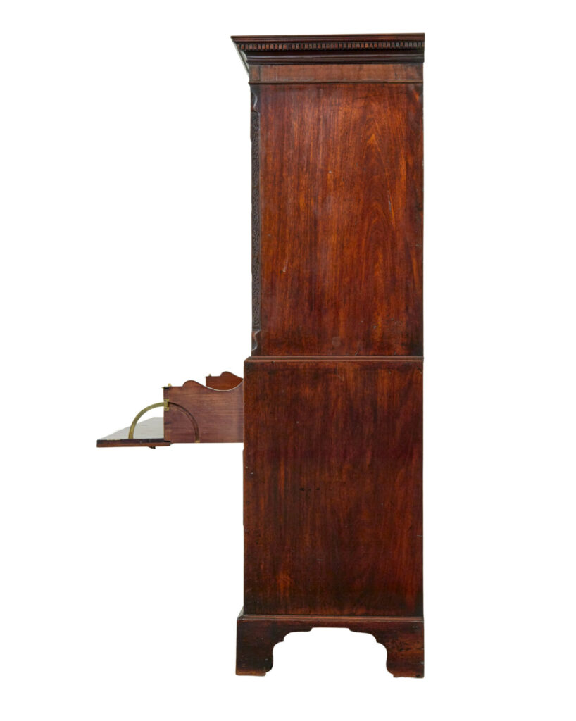 Early 19th Century Georgian Mahogany Secretaire Chest on Chest — image 7