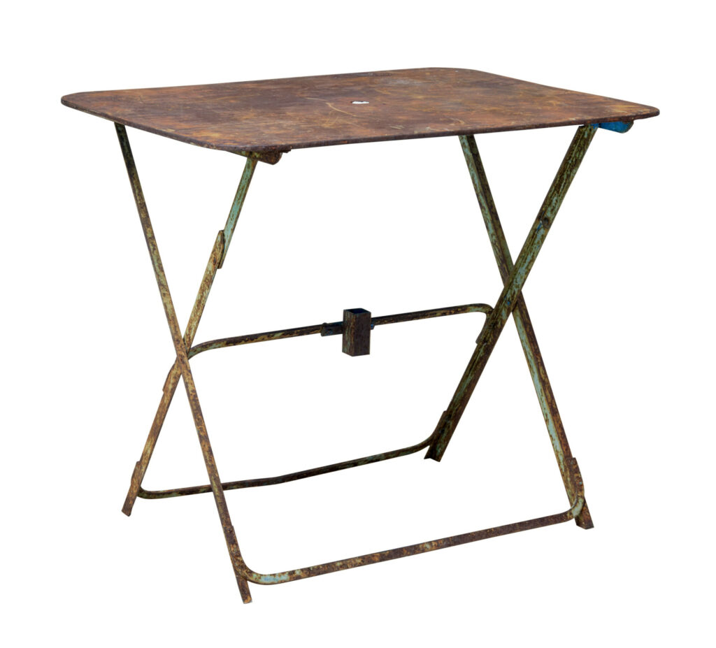 EARLY 20TH CENTURY FRENCH FOLDING METAL GARDEN TABLE