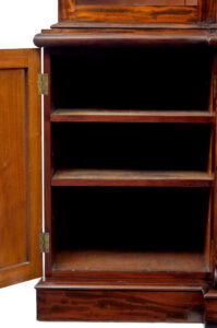 Early Victorian 19th Century Flame Mahogany Breakfront Bookcase — thumbnail 8