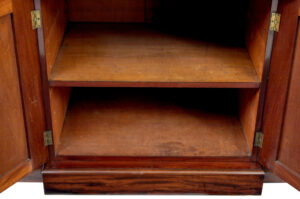 Early Victorian 19th Century Flame Mahogany Breakfront Bookcase — thumbnail 2