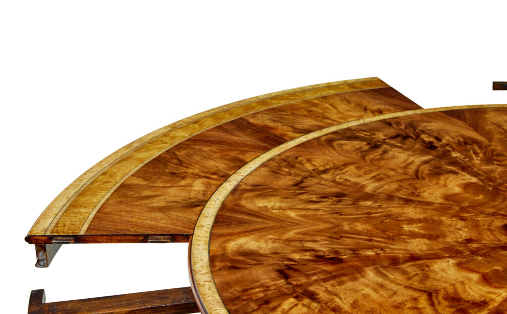 Circular Extending Jupe Dining Table with Burr Detailing — image 6