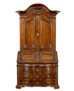 18TH CENTURY NORWEGIAN CARVED OAK BUREAU BOOKCASE