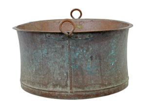 LARGE 19TH CENTURY COOKING POT WITH ORIGINAL PATINA