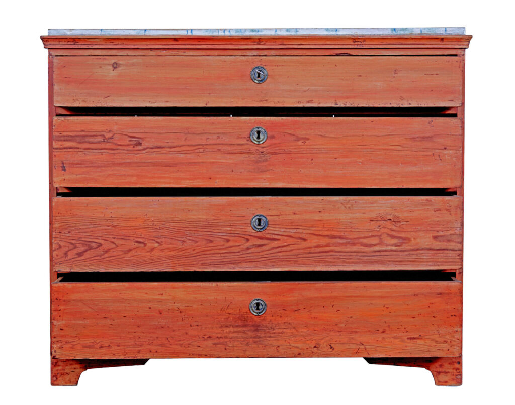 Swedish Early 19th Century Hand Painted Pine Chest of Drawers — image 5
