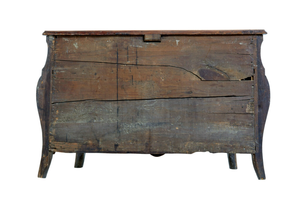 18th Century Inlaid Walnut Rococo Bombe Chest of Drawers — image 10