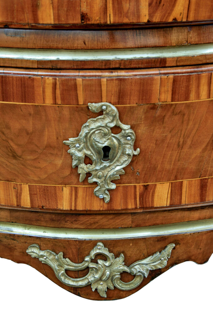 18th Century Inlaid Walnut Rococo Bombe Chest of Drawers — image 3
