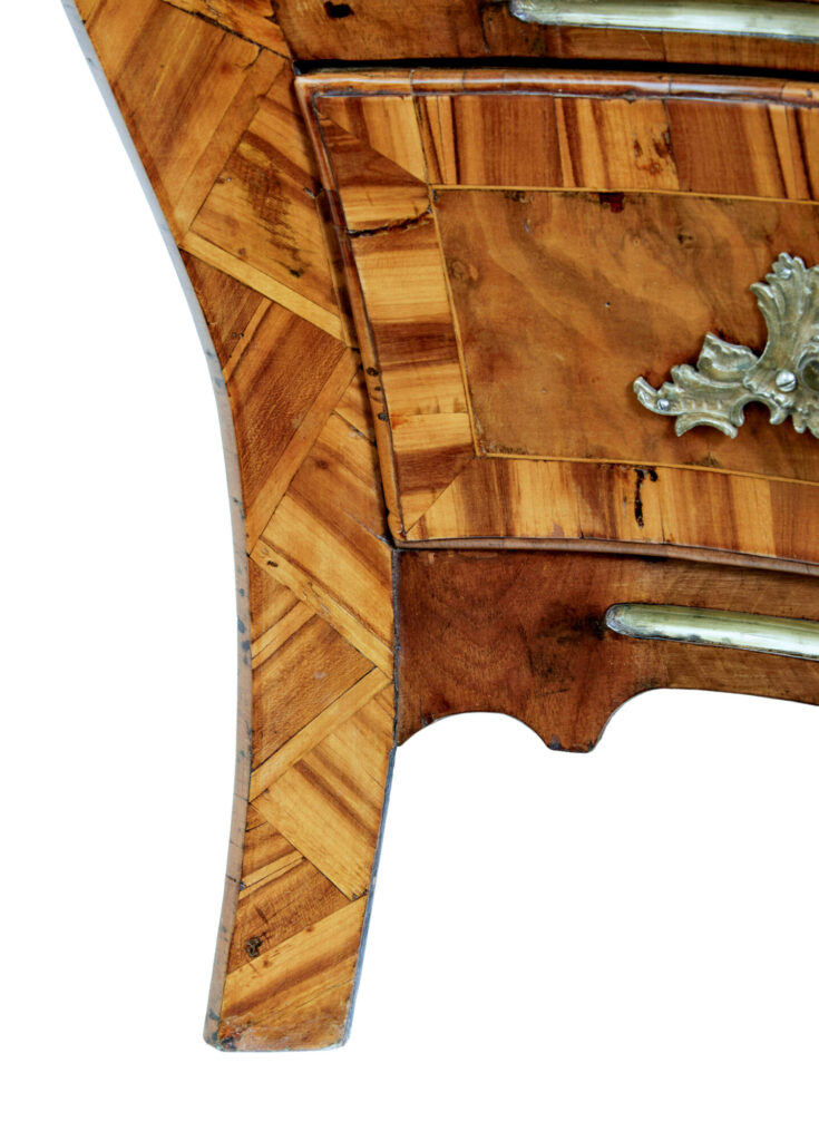 18th Century Inlaid Walnut Rococo Bombe Chest of Drawers — image 2