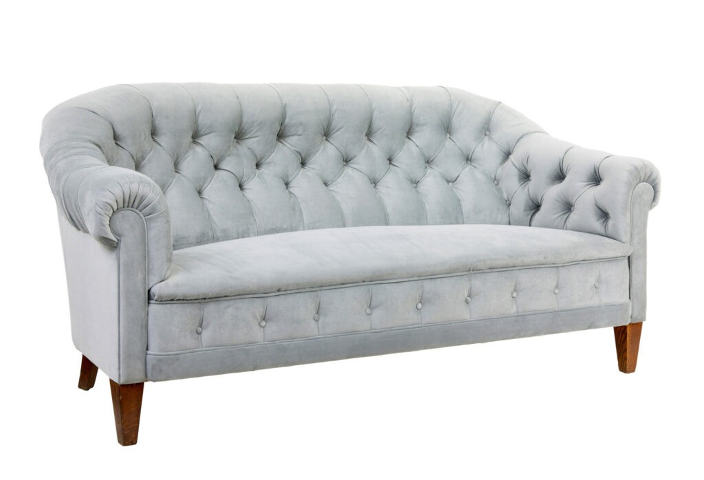 Early 20th Century 3 Piece Button Back Living Room Suite — image 8