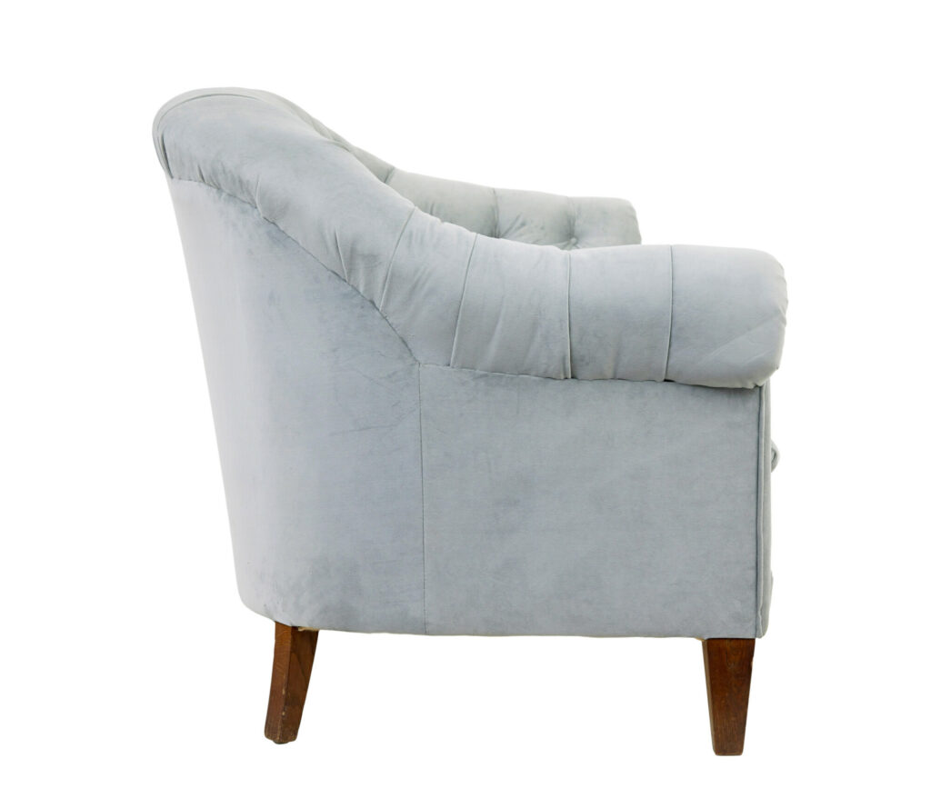 Early 20th Century 3 Piece Button Back Living Room Suite — image 7