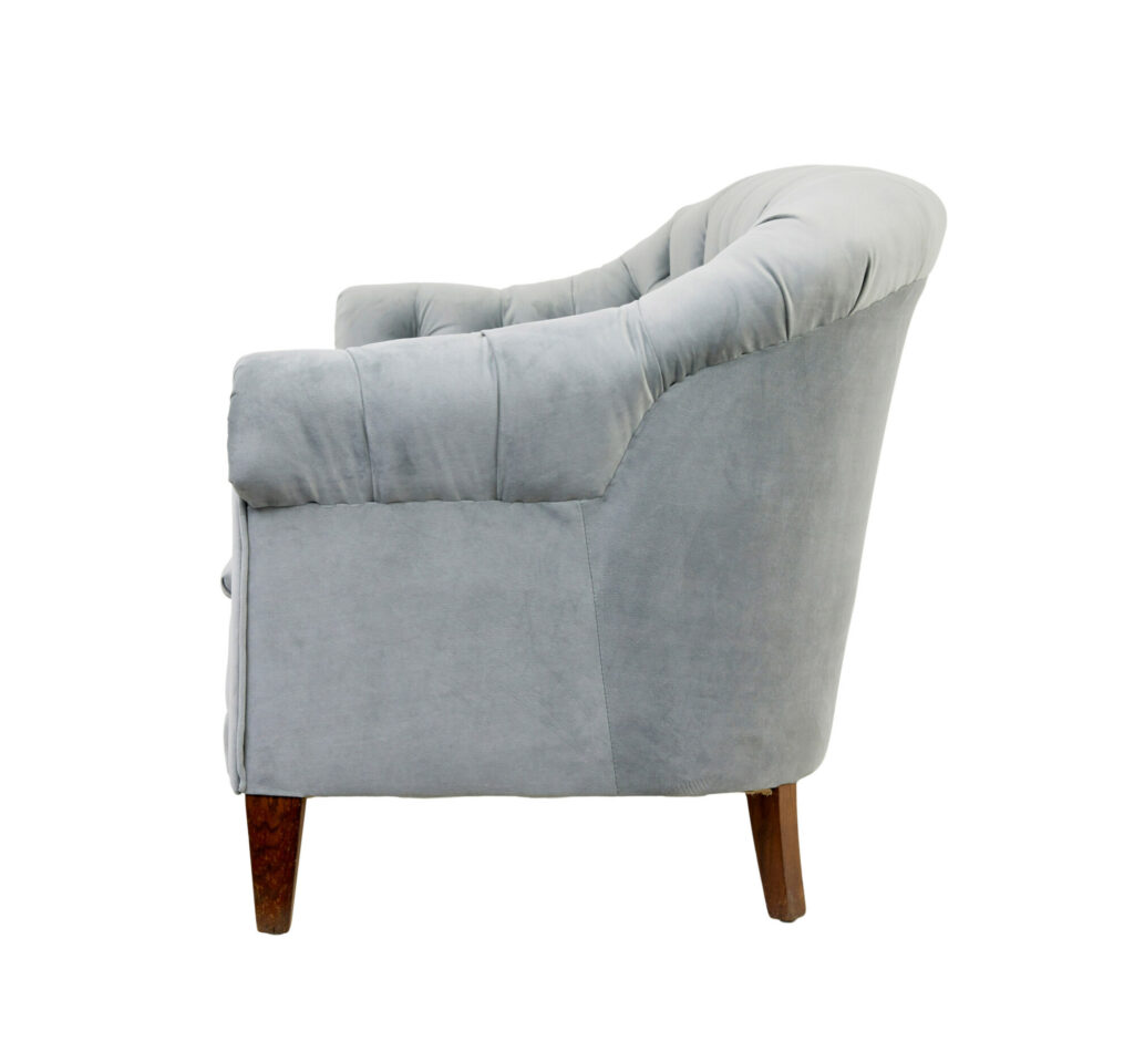 Early 20th Century 3 Piece Button Back Living Room Suite — image 5