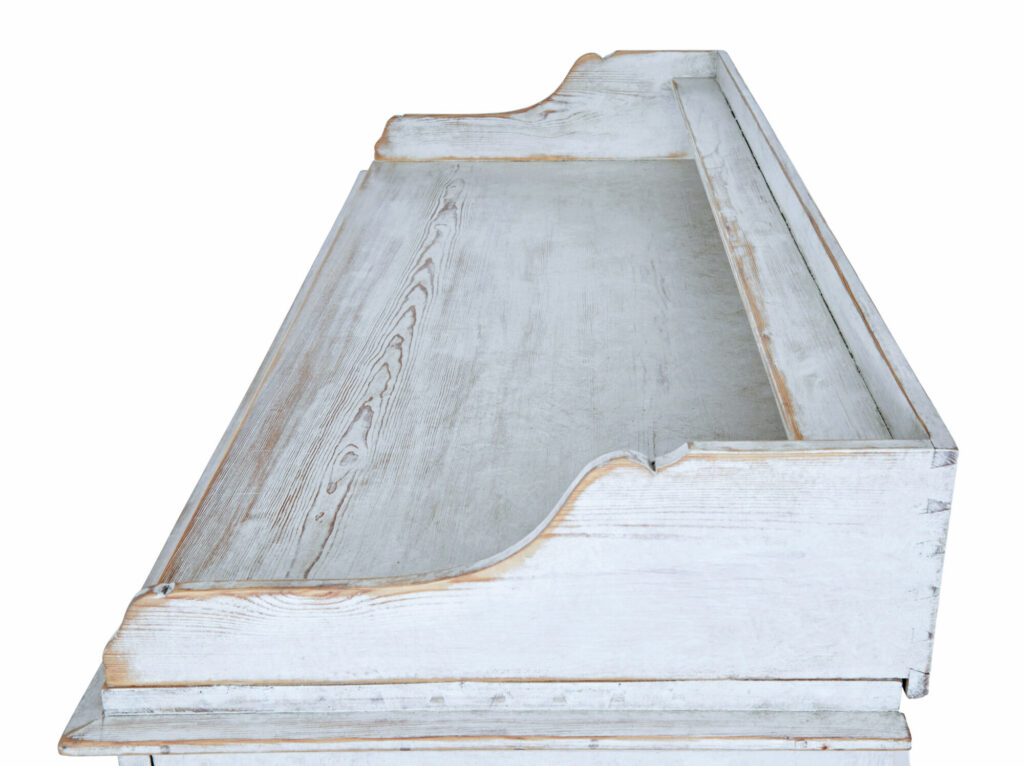 Swedish 19th Century Painted Pine Cupboard — image 2