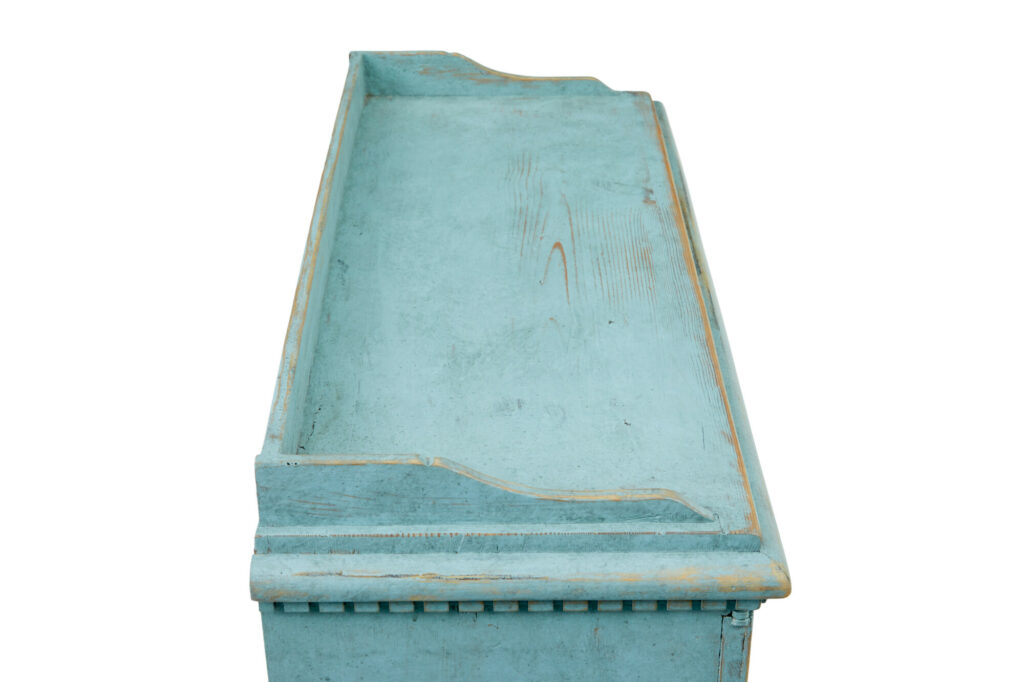 19th Century Scandinavian Painted Pine Double Door Cupboard — image 8