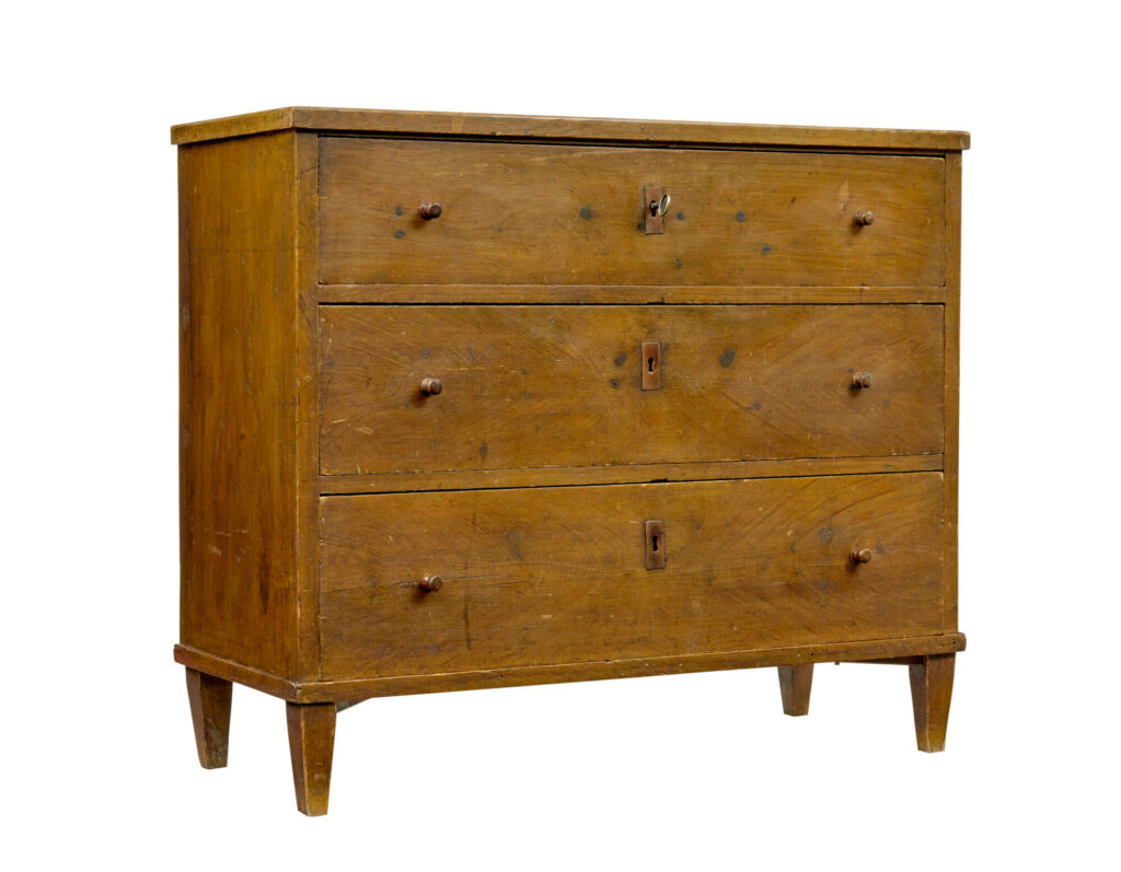 Mid 19th Century Traditional Swedish Painted Chest of Drawers
