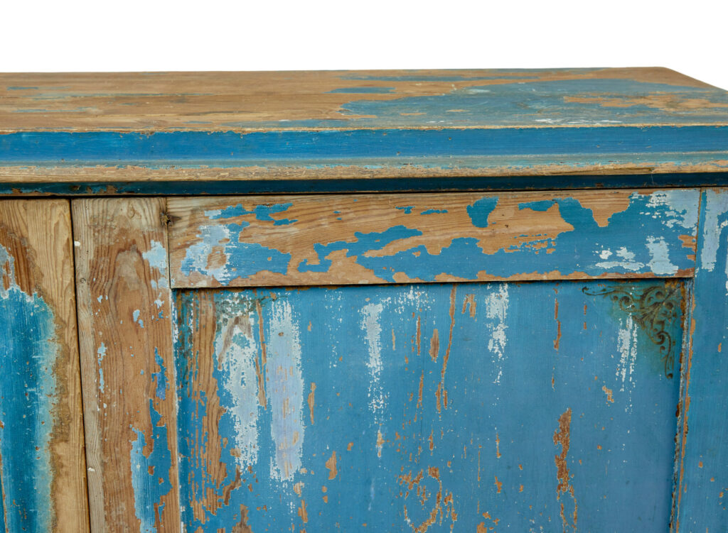 Mid 19th Century Rustic Scandinavian Painted Cupboard — image 4