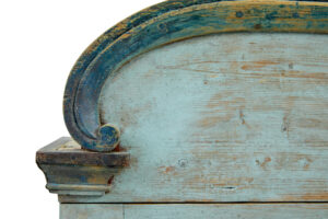 Finnish 19th Century Painted Pine Wall Cupboard — thumbnail 4