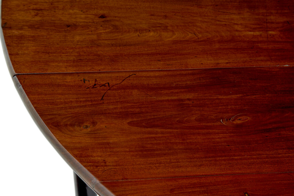 Large Early 19th Century Georgian Gate Leg Dining Table — image 3