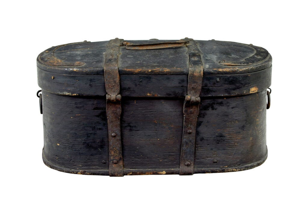 19th Century Painted Oval Shaped Swedish Box — image 6