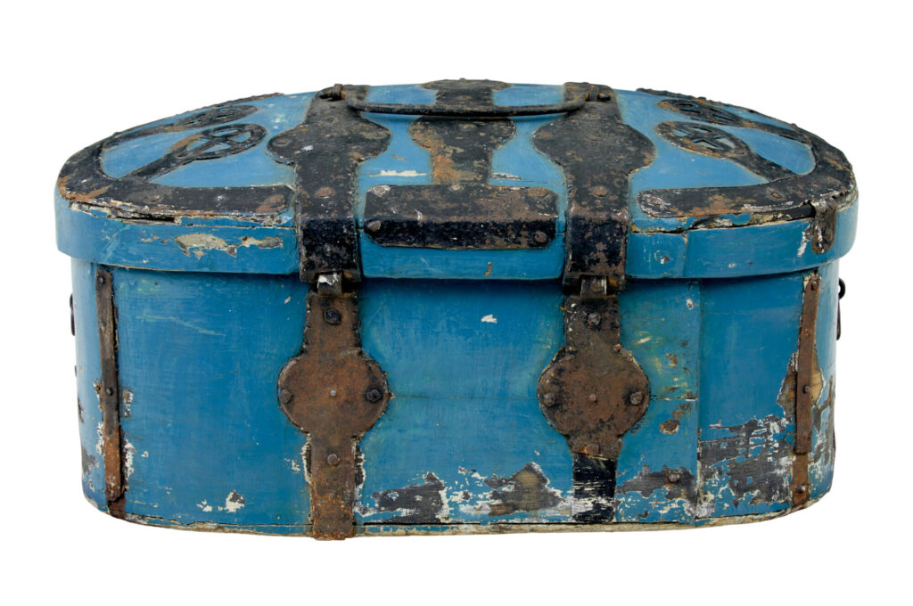 19th Century Hand Painted Scandinavian Oval Strong Box — image 6