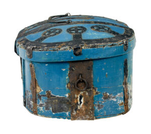 19th Century Hand Painted Scandinavian Oval Strong Box — thumbnail 5