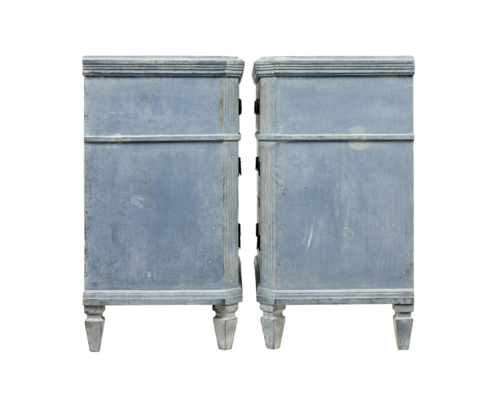 Swedish Pair of 19th Century Gustavian Influenced Chest of Drawers — image 7