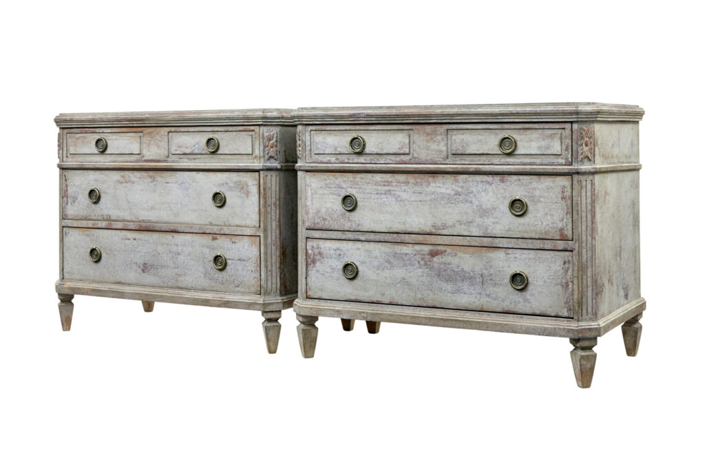19th Century Pair of Swedish Hand Painted Chest of Drawers