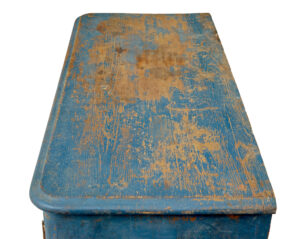 Early 19th Century Rustic Painted Scandinavian Cupboard — thumbnail 10