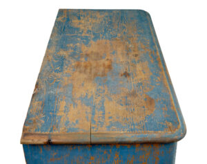 Early 19th Century Rustic Painted Scandinavian Cupboard — thumbnail 9