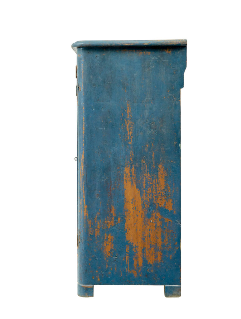 Early 19th Century Rustic Painted Scandinavian Cupboard — image 2
