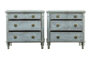 19th Century Pair of Hand Painted Swedish Chest of Drawers — thumbnail 9