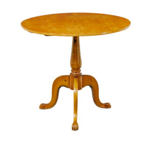 19TH CENTURY CIRCULAR BIRCH TILTING OCCASIONAL TABLE