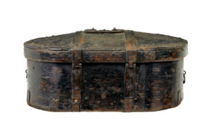 Mid 19th Century Swedish Painted Pine Strong Box — thumbnail 6