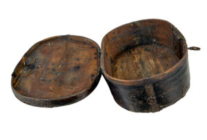 Mid 19th Century Swedish Painted Pine Strong Box — thumbnail 2