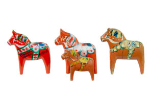 Swedish Set of 12 Traditional Hand Painted Dala Horses — thumbnail 4