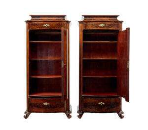 Scandinavian Pair of 19th Century Serpentine Shaped Cupboards — thumbnail 11