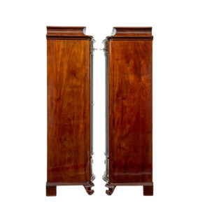Scandinavian Pair of 19th Century Serpentine Shaped Cupboards — thumbnail 8