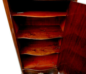 Scandinavian Pair of 19th Century Serpentine Shaped Cupboards — thumbnail 4