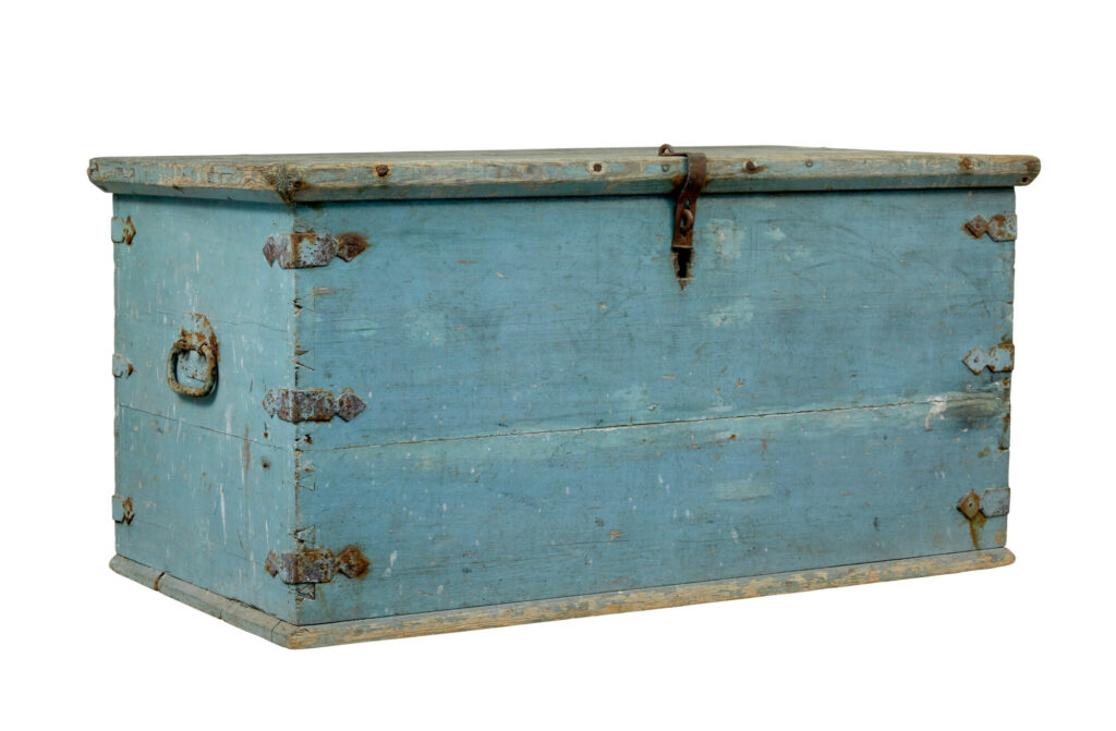 Mid 19th Century Swedish Painted Pine Coffer — image 2