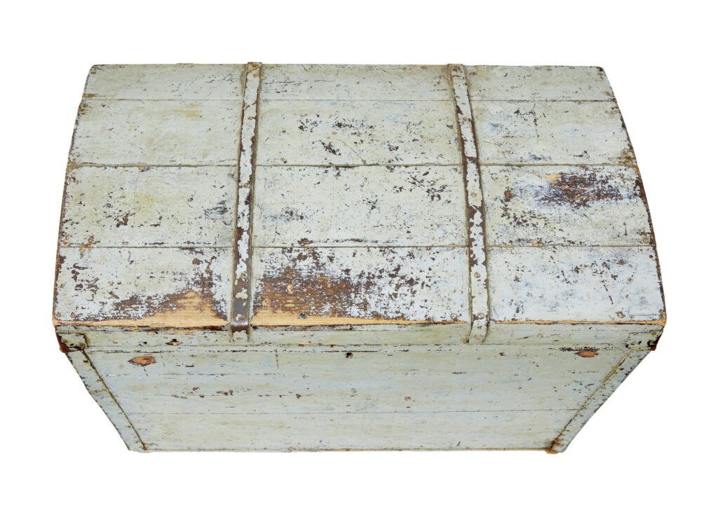 Scandinavian 19th Century Small Dome Top Trunk — image 9